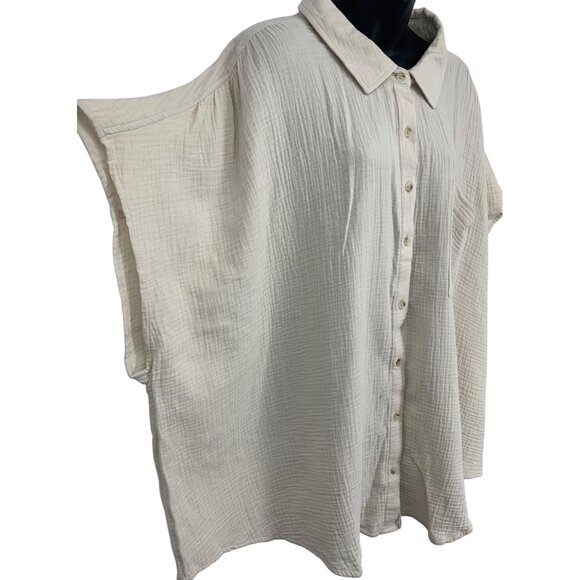 Torrid Plus 5 5X Cotton Gauze Dolman Short Sleeve Shirt Button Down Beige New - Picture 4 of 8